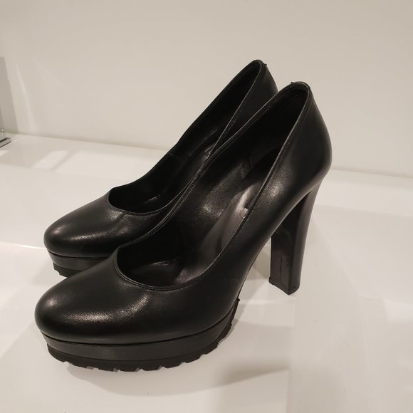 Italian Albano pumps. - Picture 4 of 4